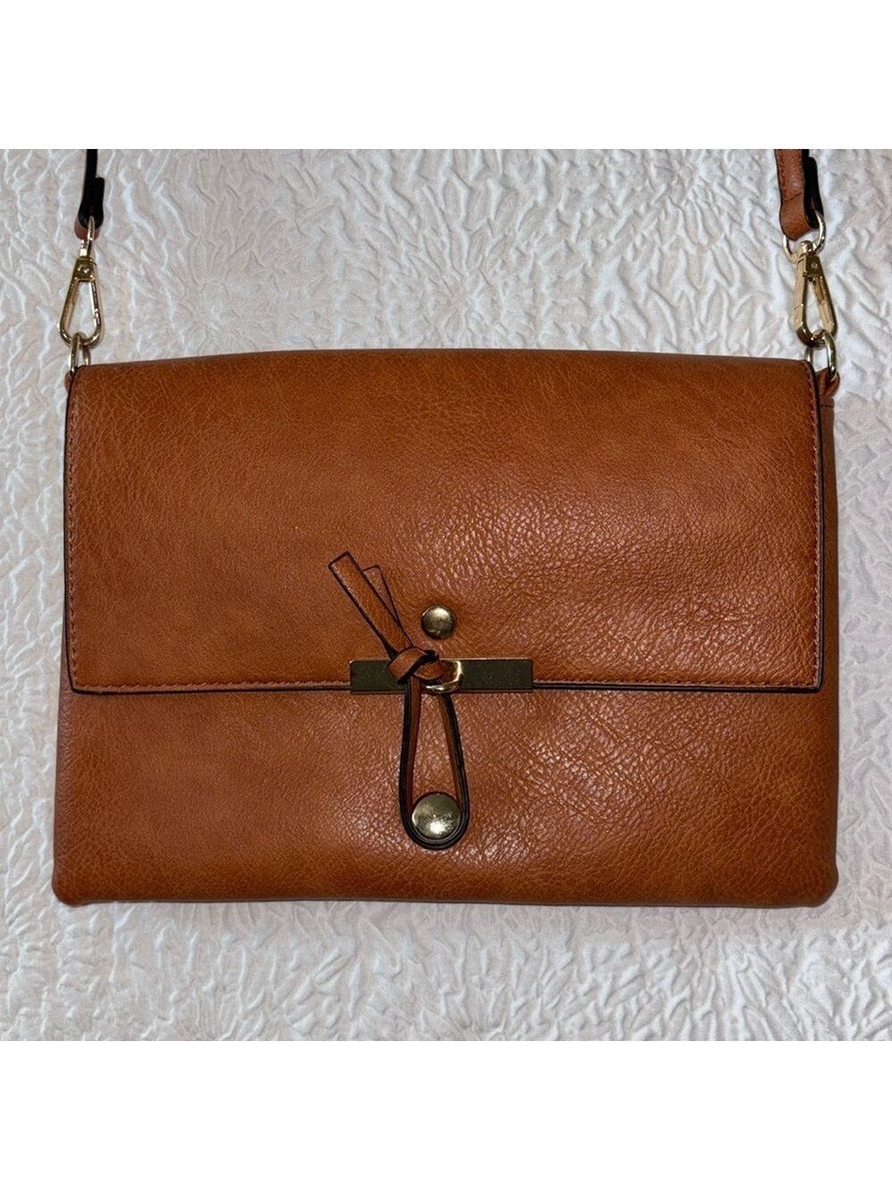 Unbranded Vegan Leather Crossbody/Clutch Flap Handbag